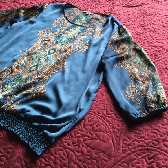 Roz & Ali smocked blouse - Picture 2 of 4